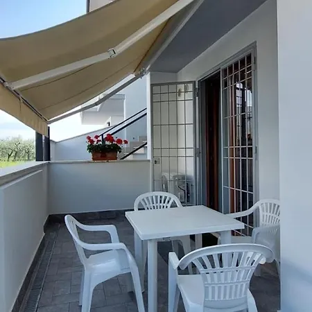 Casa Vacanze La Bianca 公寓
